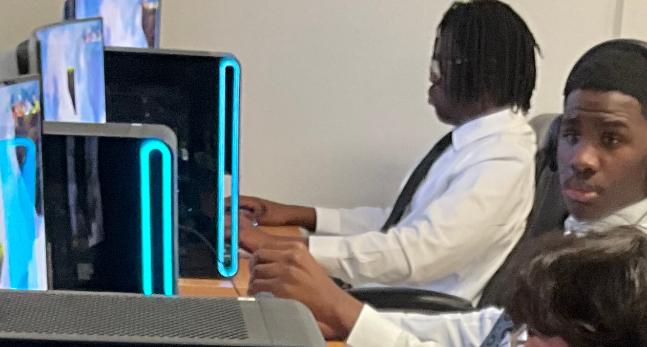 High School students can take advantage of our state-of-the-art AlienWare computers.